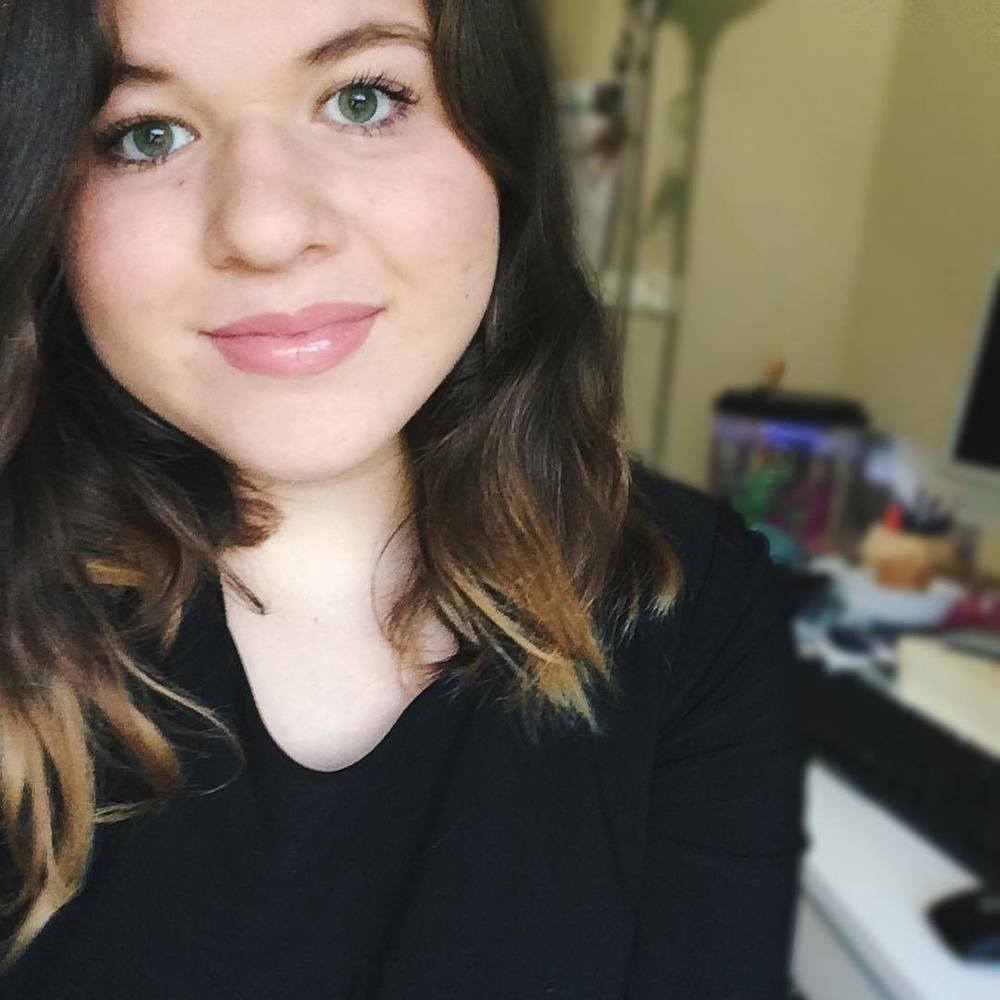 Meet your Posher, Hannah